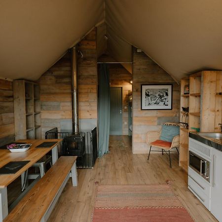 Llechwedd Glamping Hotel Blaenau Ffestiniog Exterior photo